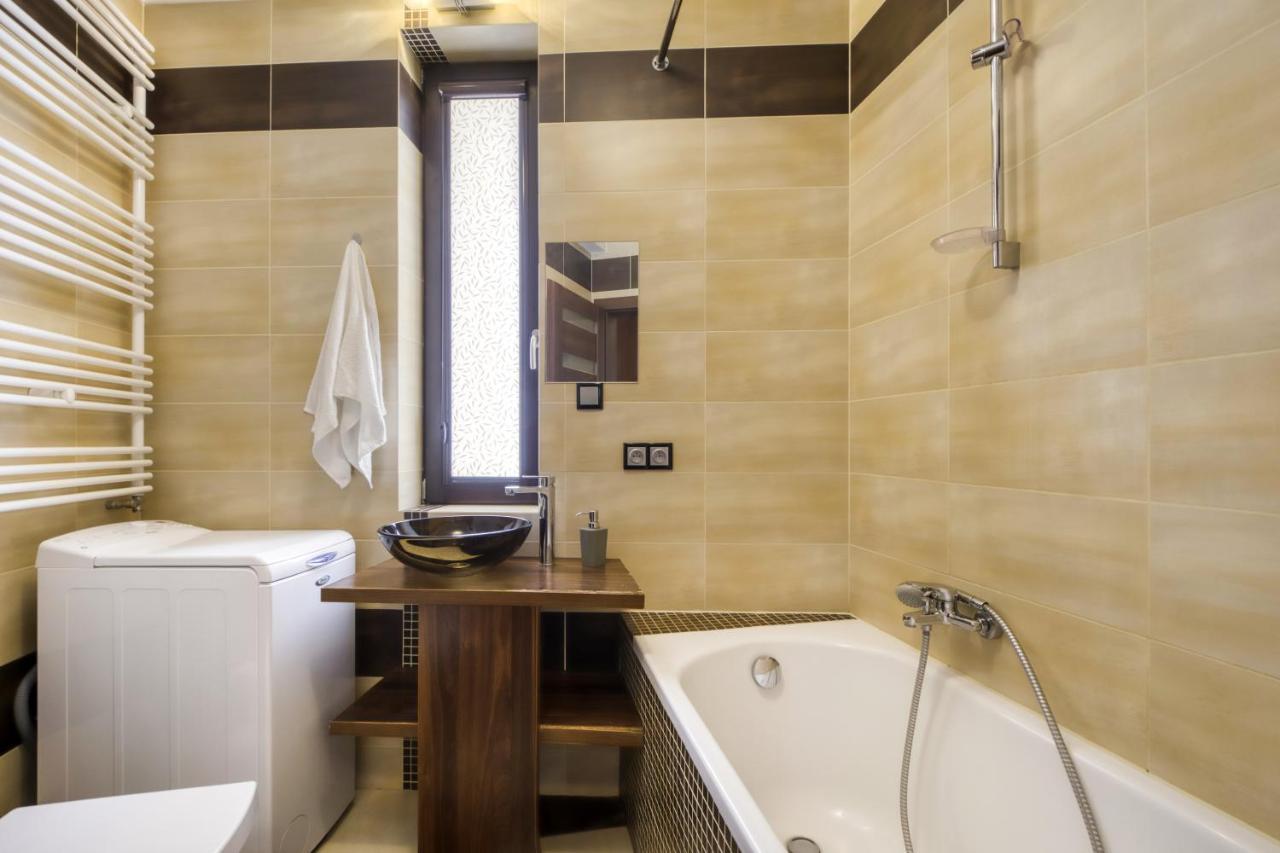 Labo Apartment Towarowa Kercelak 华沙 外观 照片