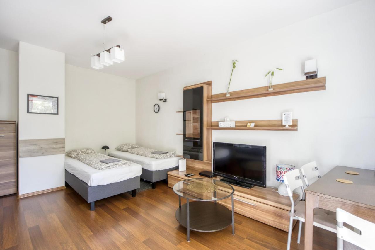 Labo Apartment Towarowa Kercelak 华沙 外观 照片